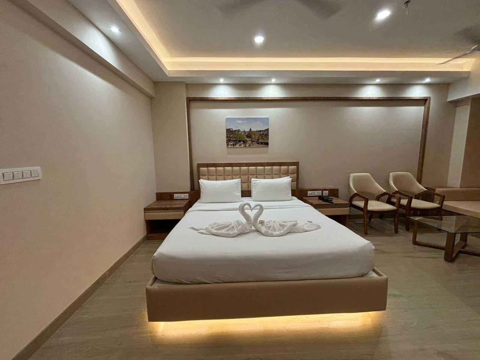 The Pearl Club Resort Shānti Niketan Exteriér fotografie