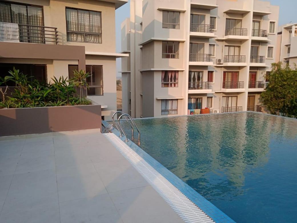 The Pearl Club Resort Shānti Niketan Exteriér fotografie