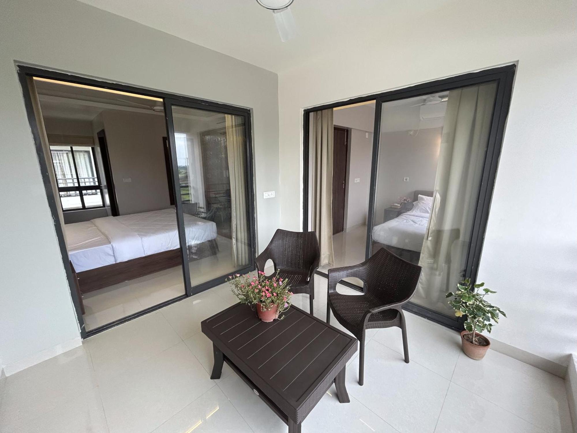 The Pearl Club Resort Shānti Niketan Exteriér fotografie